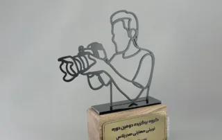 ساخت تندیس فلزی روز عکاس